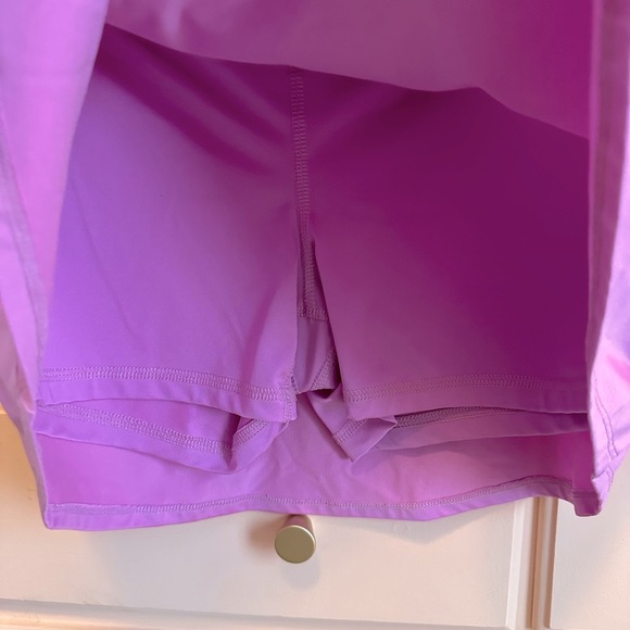 Fila Bubblegum Pink Scalloped Golf/Tennis Skirt Small - Picture 2 of 3